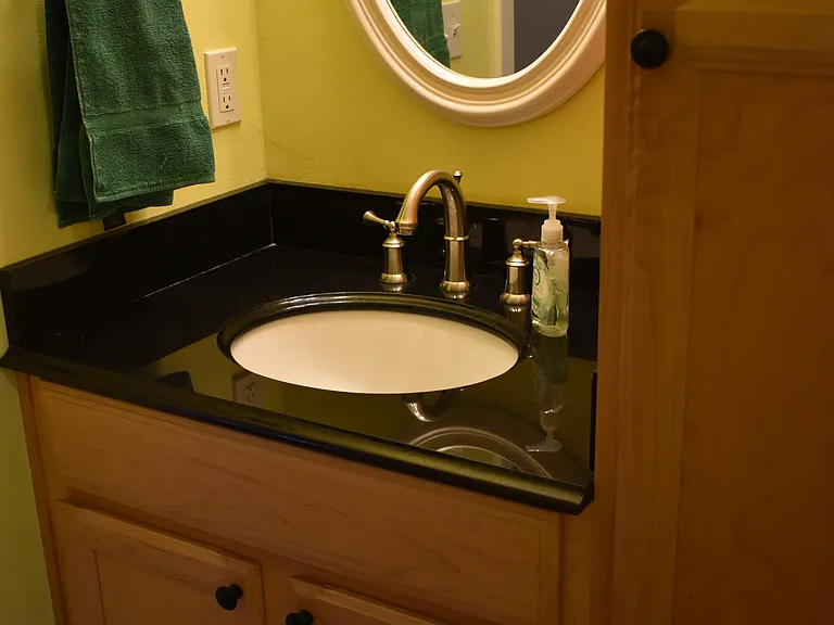 9432 NE Midway Ave — Photo 6