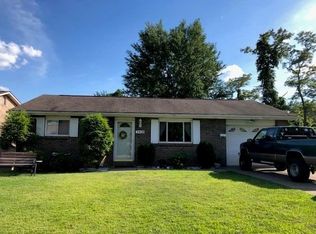 3908 Fleetwood Dr, West Mifflin, PA 15122