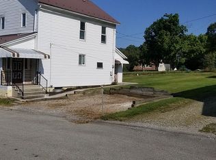 112 1st St, Friedens, PA 15520