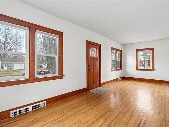 5th image of 1724 Morningside Dr