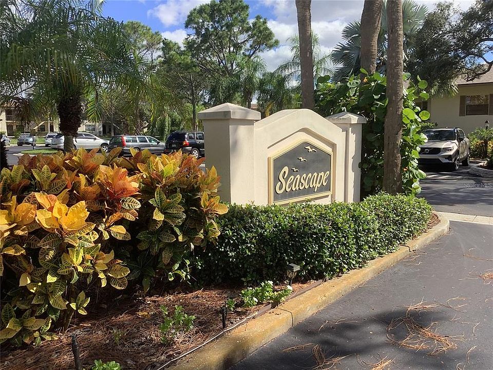 1722 Seascape Cir Tarpon Springs, FL Zillow