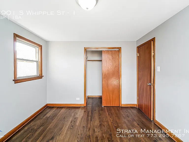 7906 S Whipple St #1 — Photo 10