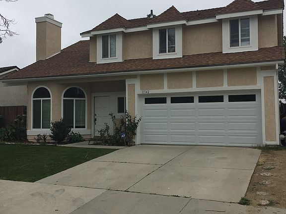2nd image of 11542 Terra Bella St