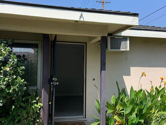 3rd image of 414 E Imperial Hwy APT A