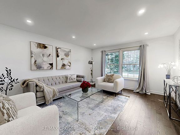 2nd image of 349 Banbury Rd