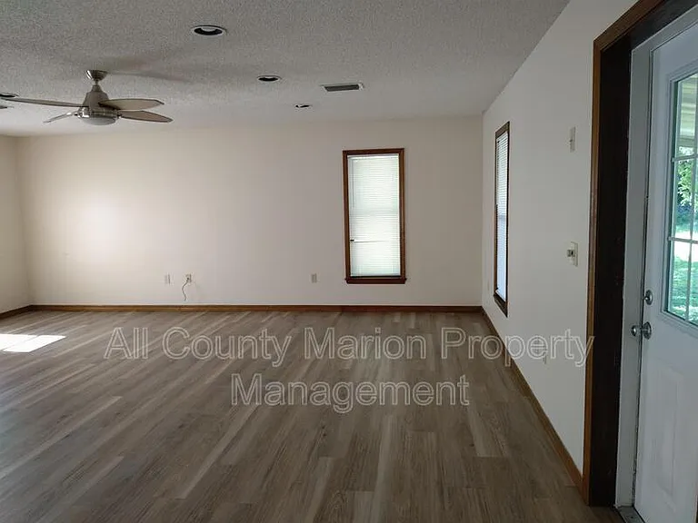 2190 NE 54th St — Photo 5