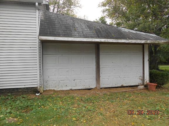 4th image of 179 S Church St