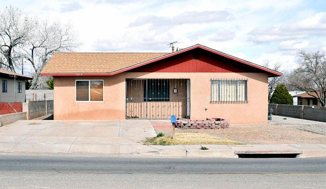 1st image of 1614 Camino Del Llano