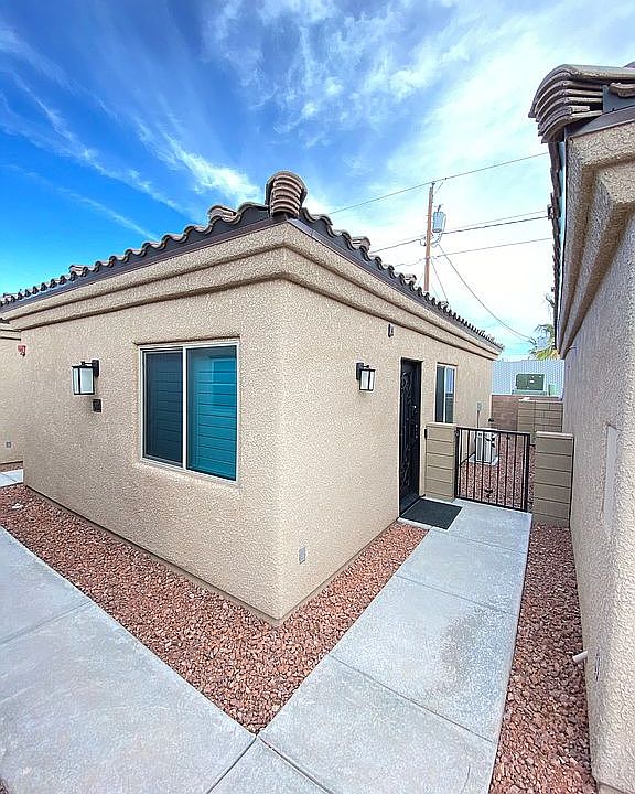 1st image of 490 Lake Havasu Ave S #L