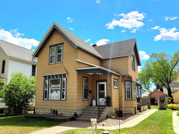 pp1412, 1412 Market St #1412, La Crosse, WI 54601