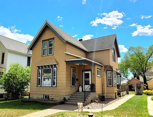 1412 Market St Photo 1