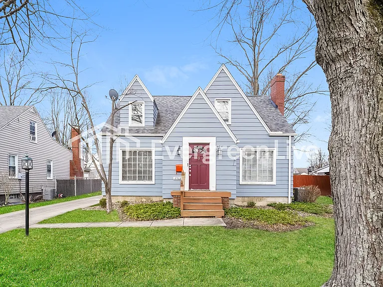 6904 Glenwood Ave — Photo 1