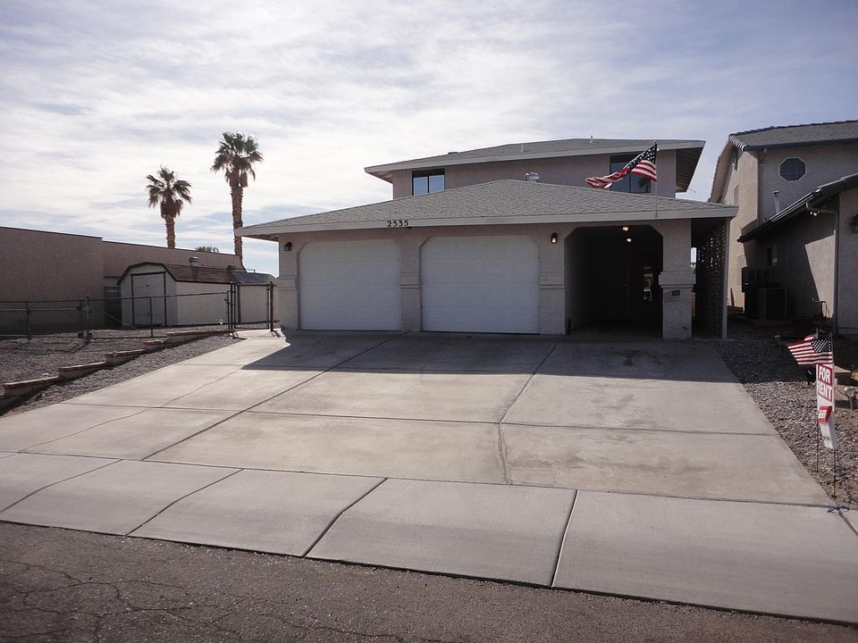 Front of Beautiful Home.