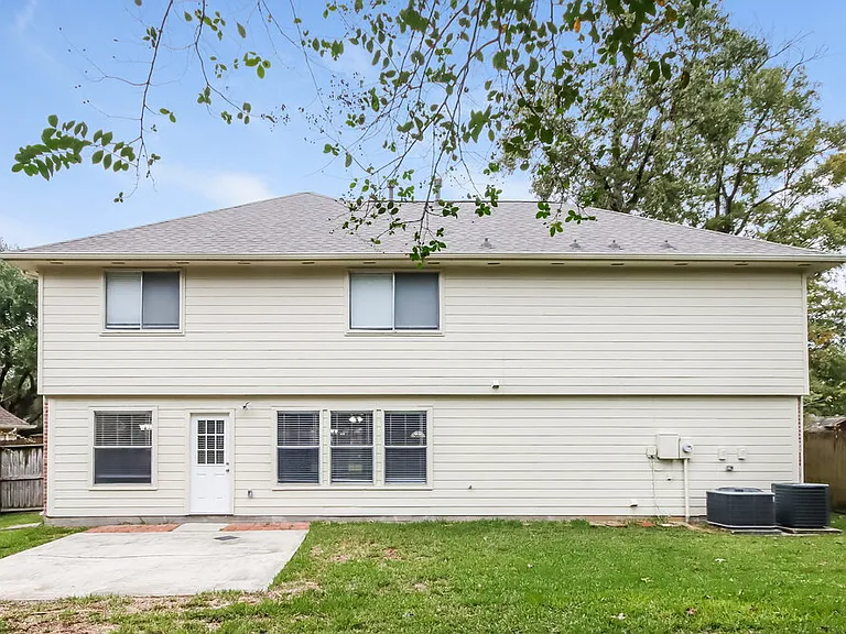 31107 Perlican Dr — Photo 17