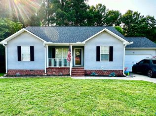 1421 Highpoint Rd, Albertville, AL 35950