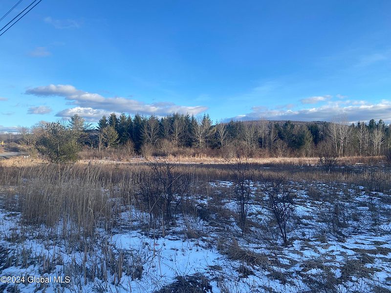 2nd image of 689 Beaver Dam Road