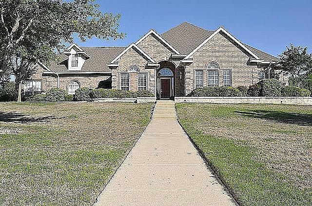 1st image of 1825 Plum Creek Dr