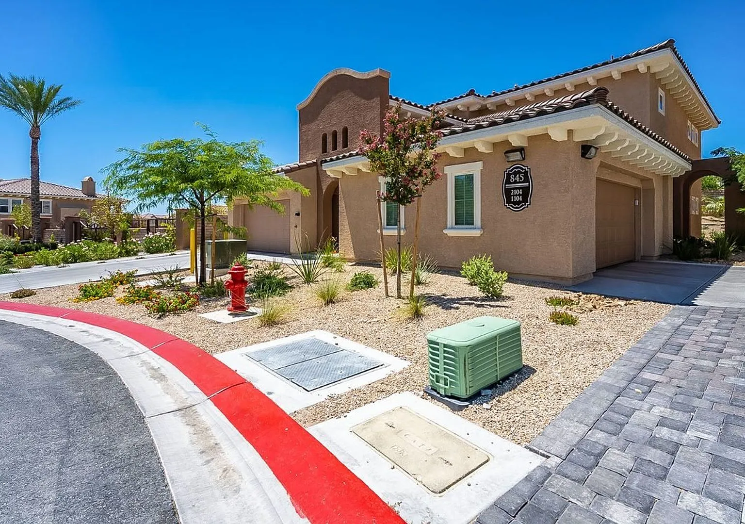 Beautiful Summerlin Home Located In The Gated Community Of Paseos! — Photo 2