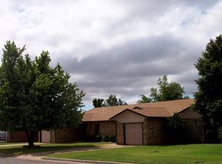 1532 Timber Creek Dr, Weatherford, OK 73096