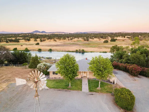 22315 Harness Ln, Red Bluff, CA 96080