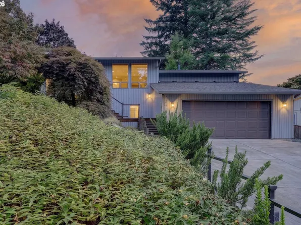 11015 NE 26th Ave, Vancouver, WA 98686
