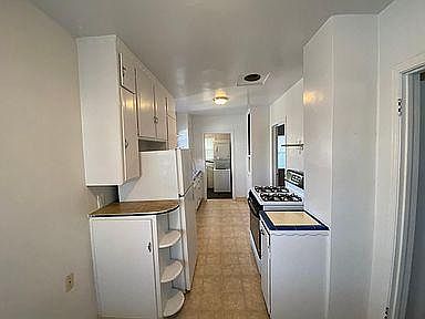 2nd image of 204 V St