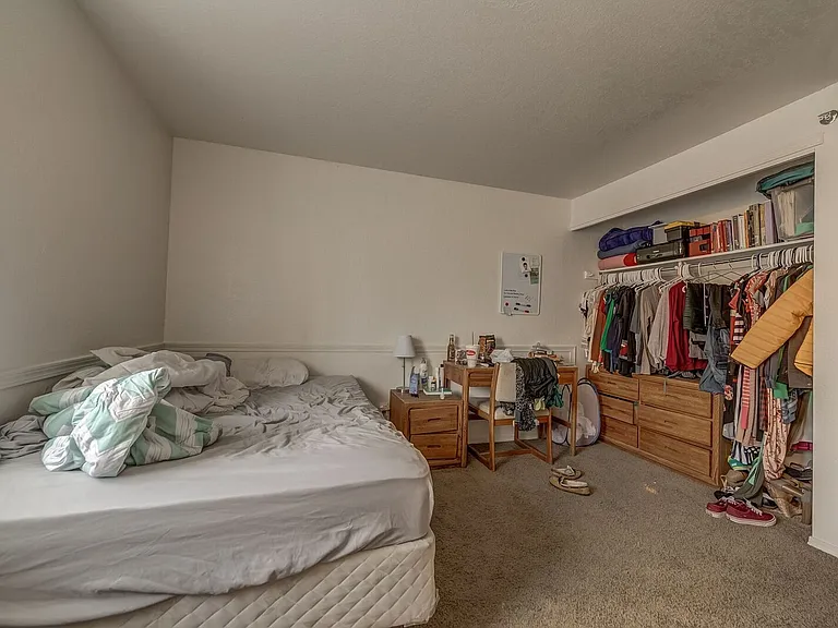 718 W 1720 N #324 — Photo 12