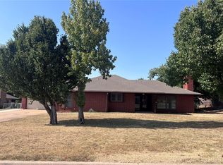 216 Amsey Ln, Guthrie, OK 73044
