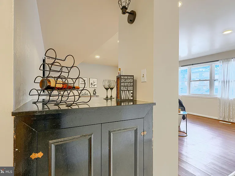 3645 Glengyle Ave #3F — Photo 5