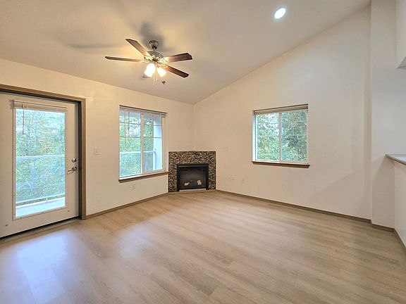 4th image of 4370-4380 Tull Rd #410