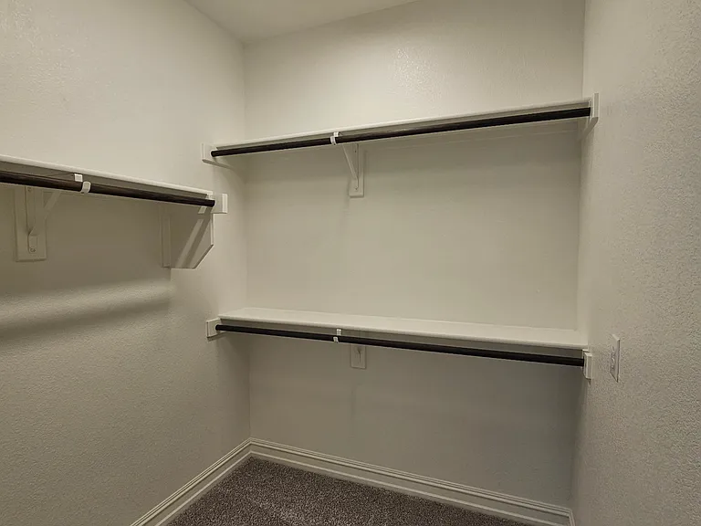 3105 Euclid Way — Photo 9