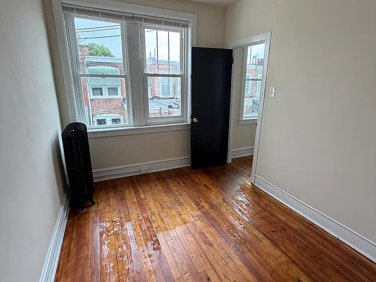2209 S Beechwood St — Photo 19