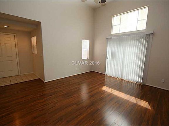 3rd image of 1409 Bow Creek Ct