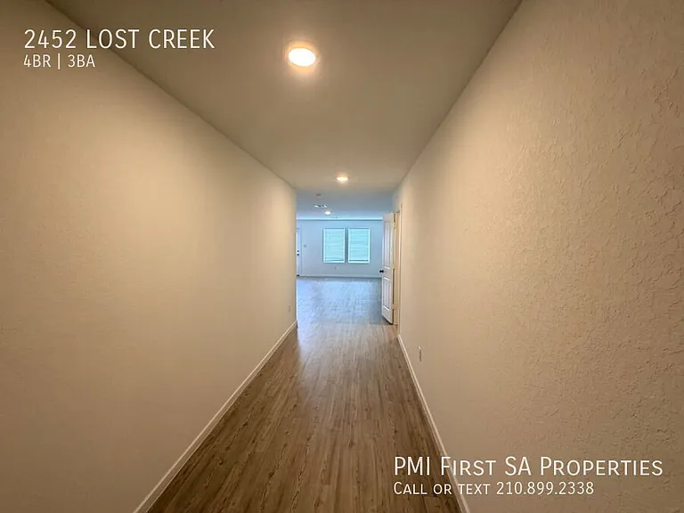2452 Lost Creek Rd — Photo 2