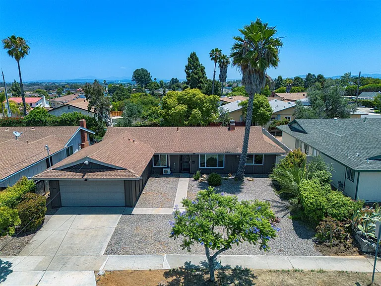 6547 Radcliffe Dr — Photo 1