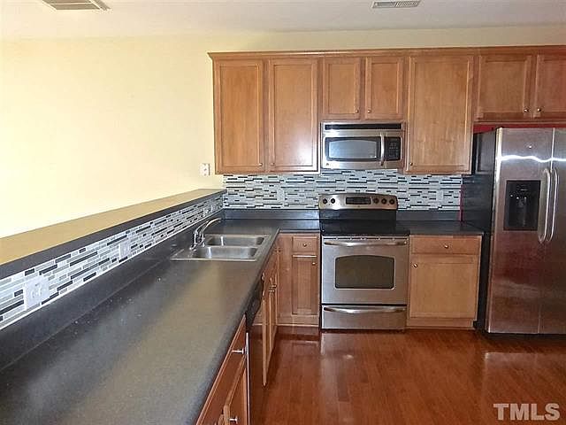 1st image of 1304 Cozart St Unit 408