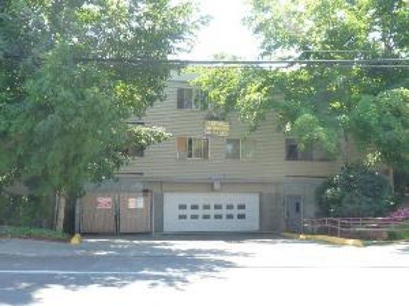 1st image of 7223 NE 175th St Unit 106