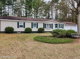 26 Kimberly Ln, Fort Edward, NY 12828