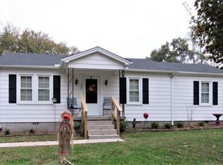 122 Cunningham Ave, Cadiz, KY 42211