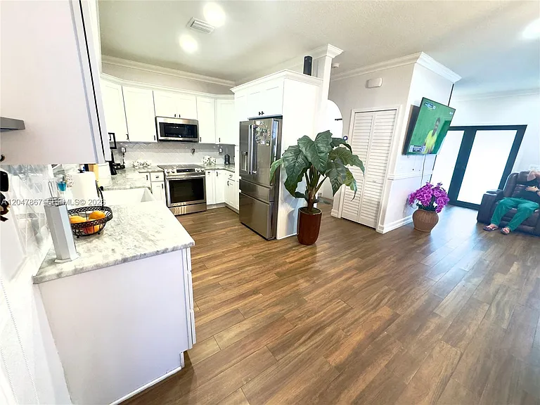 17833 SW 155th Ct — Photo 12