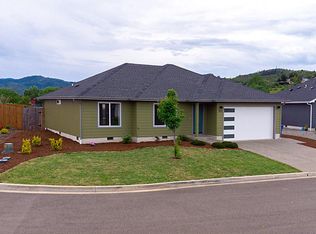 357 Masyn Ct, Roseburg, OR 97471