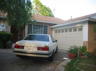 9516 Roslyndale Ave, Pacoima, CA 91331