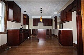 2nd image of 35 Fairfax Dr