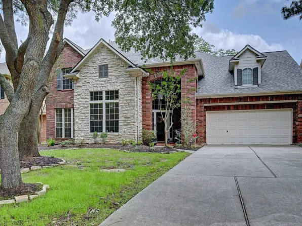 8810 Pecan Springs Dr, Houston, TX 77040
