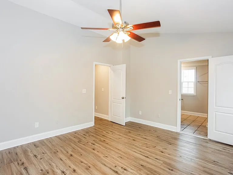 6905 Brandon Chase Ln — Photo 11