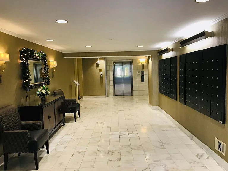 4201 Cathedral Ave NW #622 — Photo 33