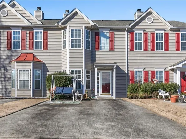 4845 Timber Hills Dr, Oakwood, GA 30566