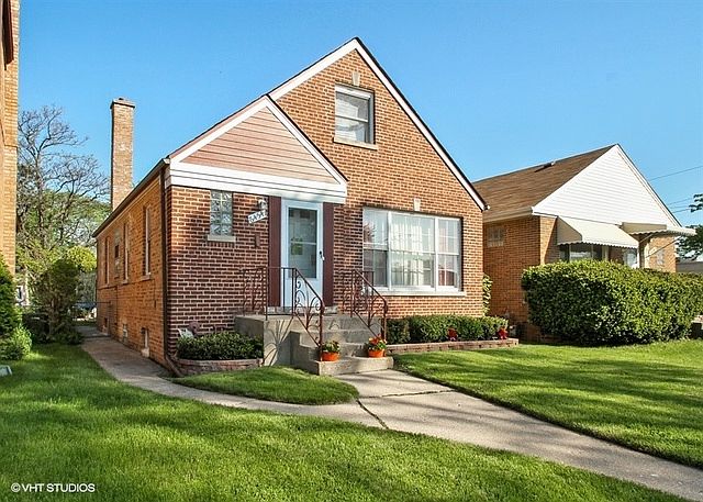 1st image of 6454 N Oketo Ave
