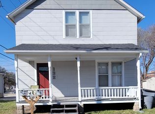 132 W 13th Ave #1, Emporia, KS 66801