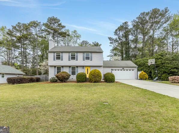 3559 Oak Knoll Dr, Marietta, GA 30068